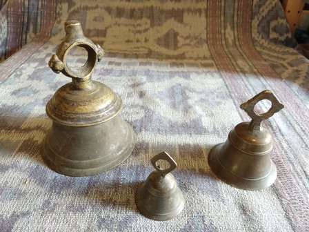 Authentieke vintage bronze bellen (groot) 1000 - 1400 gram